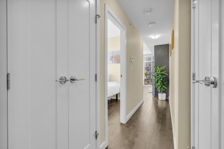 Photo 14 at 504 - 38 W 1st Avenue, False Creek, Vancouver West