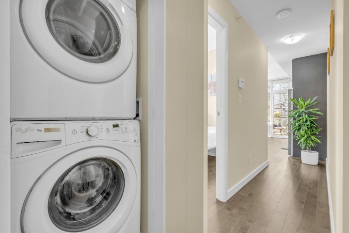 Photo 19 at 504 - 38 W 1st Avenue, False Creek, Vancouver West