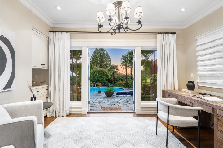 Photo 13 at 2716 W 49th Avenue, S.W. Marine, Vancouver West