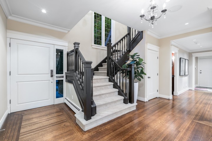 Photo 16 at 2716 W 49th Avenue, S.W. Marine, Vancouver West