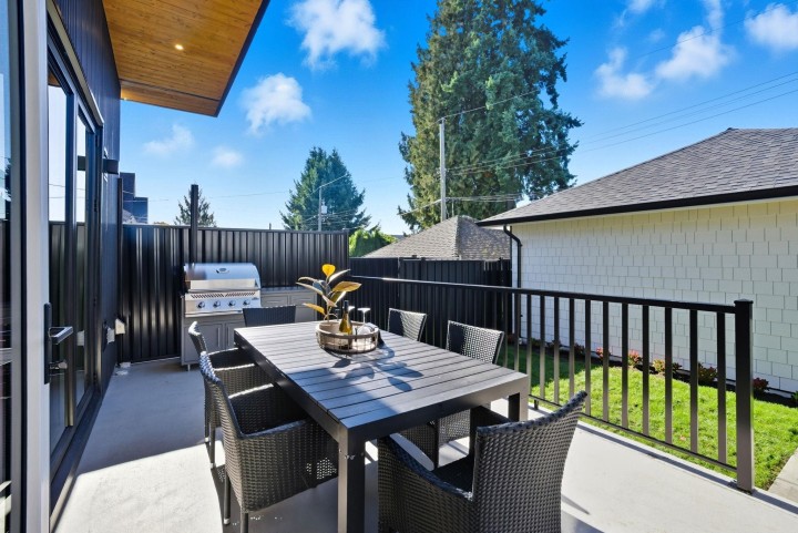 Photo 12 at 2 - 6141 Yew Street, Kerrisdale, Vancouver West