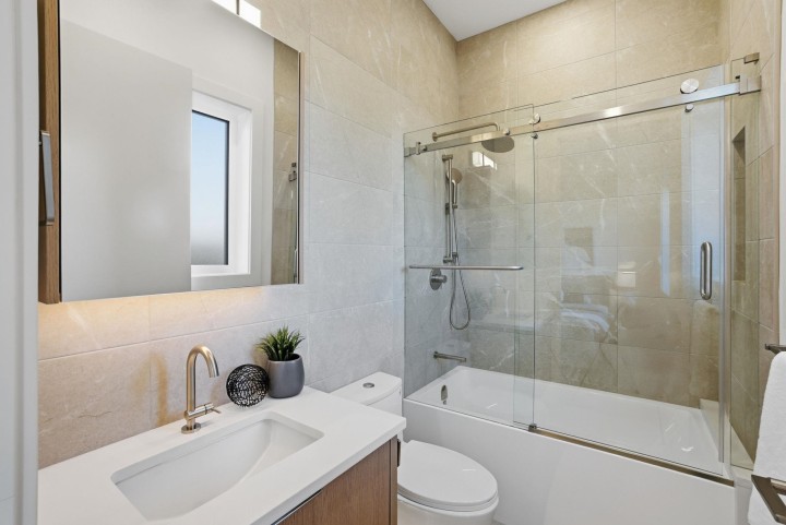 Photo 19 at 2 - 6141 Yew Street, Kerrisdale, Vancouver West