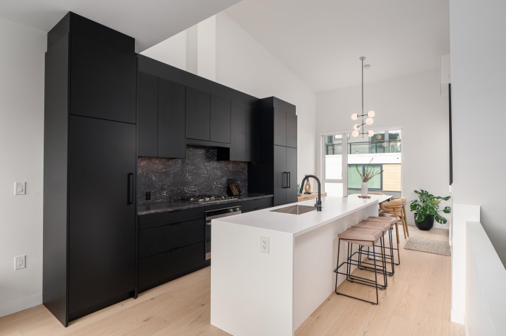 Photo 18 at 228 - 650 E 2nd Street, Lower Lonsdale, North Vancouver