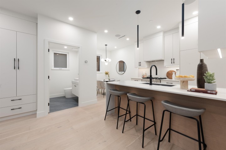 Photo 8 at 1 - 65 E King Edward Avenue, Main, Vancouver East