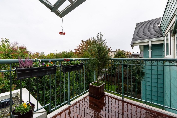 Photo 12 at 403 - 1617 Grant Street, Grandview Woodland, Vancouver East