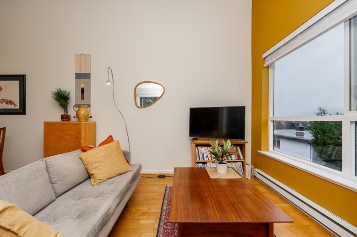 Photo 8 at 403 - 1617 Grant Street, Grandview Woodland, Vancouver East