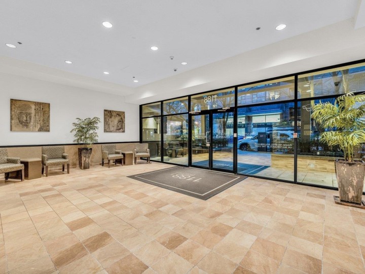 Photo 24 at 702 - 1188 Howe Street, Downtown VW, Vancouver West