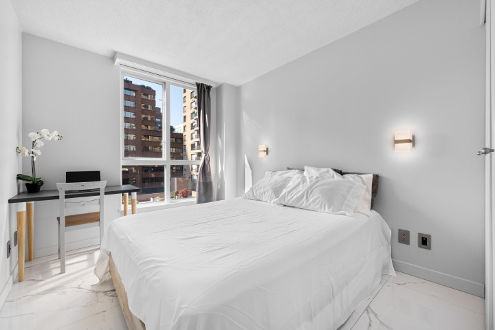 Photo 14 at 702 - 1188 Howe Street, Downtown VW, Vancouver West