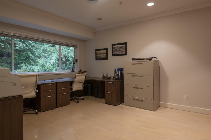 Photo 11 at 2572 Westhill Close, Westhill, West Vancouver