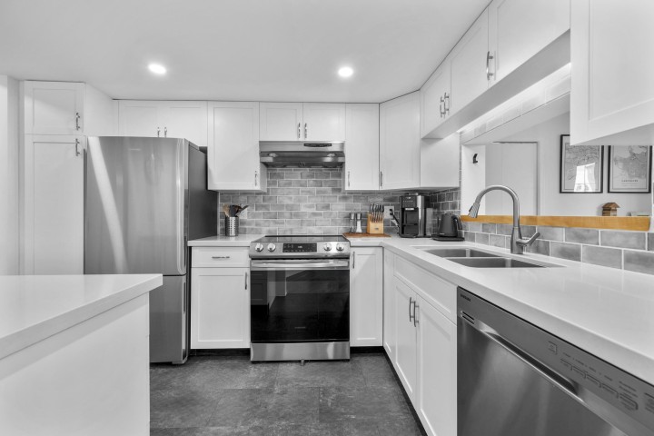 Photo 10 at 803 - 995 Roche Point Drive, Roche Point, North Vancouver