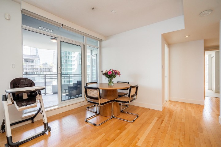 Photo 13 at 1904 - 1205 W Hastings Street, Coal Harbour, Vancouver West