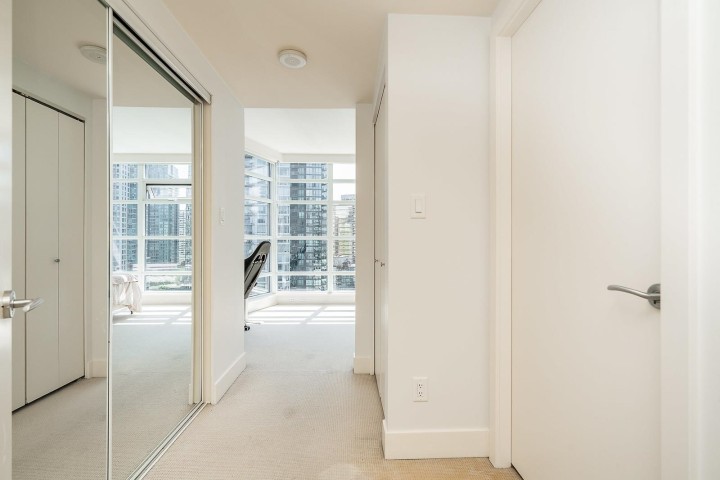 Photo 22 at 1904 - 1205 W Hastings Street, Coal Harbour, Vancouver West