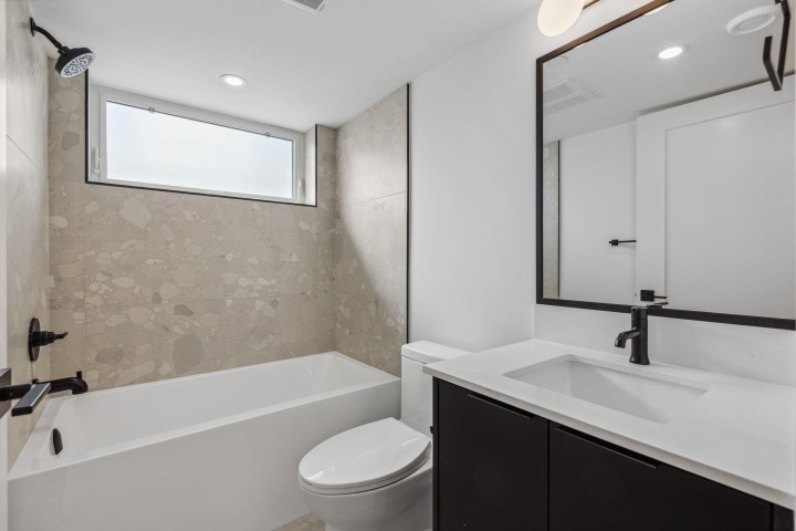 Photo 32 at 3381 Victoria Drive, Victoria VE, Vancouver East