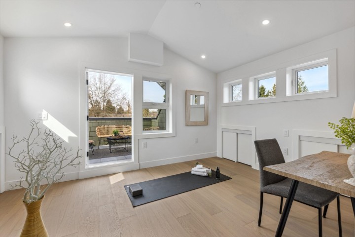 Photo 20 at 3381 Victoria Drive, Victoria VE, Vancouver East