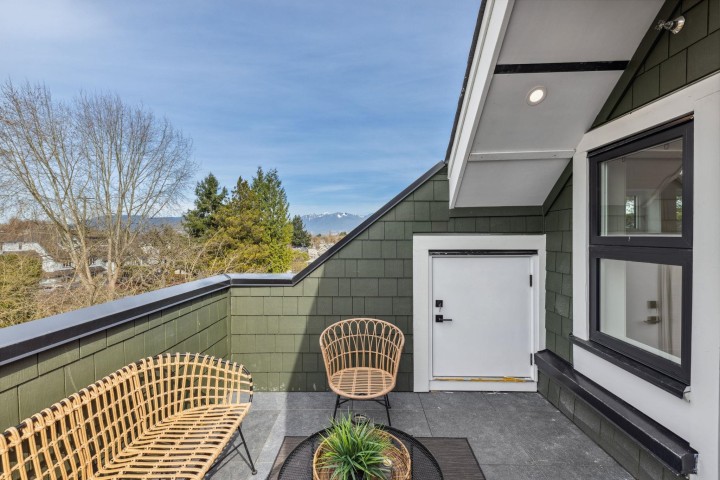 Photo 24 at 3381 Victoria Drive, Victoria VE, Vancouver East