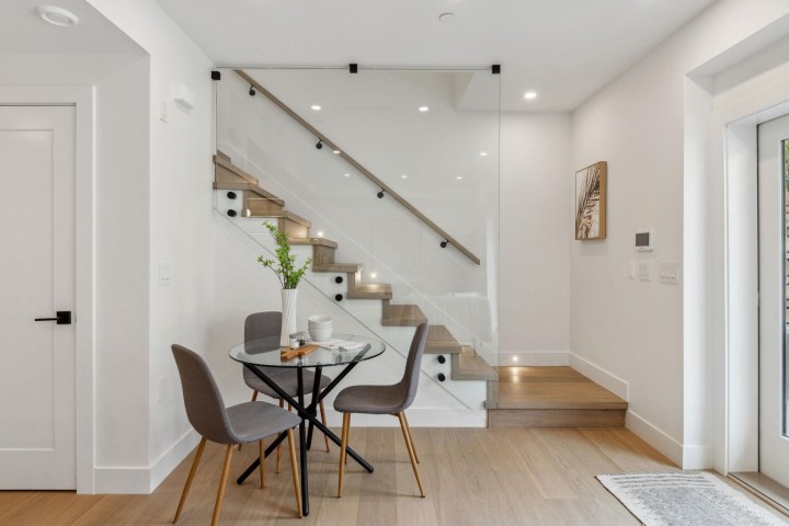 Photo 17 at 3383 Victoria Drive, Victoria VE, Vancouver East