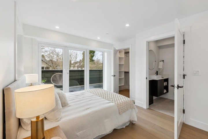 Photo 22 at 3383 Victoria Drive, Victoria VE, Vancouver East