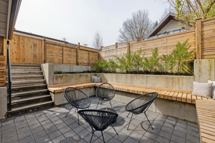 Photo 7 at 3383 Victoria Drive, Victoria VE, Vancouver East