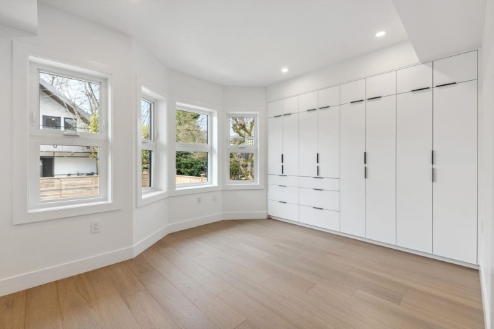 Photo 19 at 3383 Victoria Drive, Victoria VE, Vancouver East