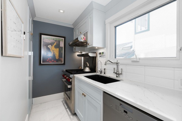 Photo 9 at 1388 21st Street, Ambleside, West Vancouver