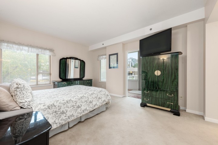 Photo 14 at 201 - 1788 W Georgia Street, West End VW, Vancouver West