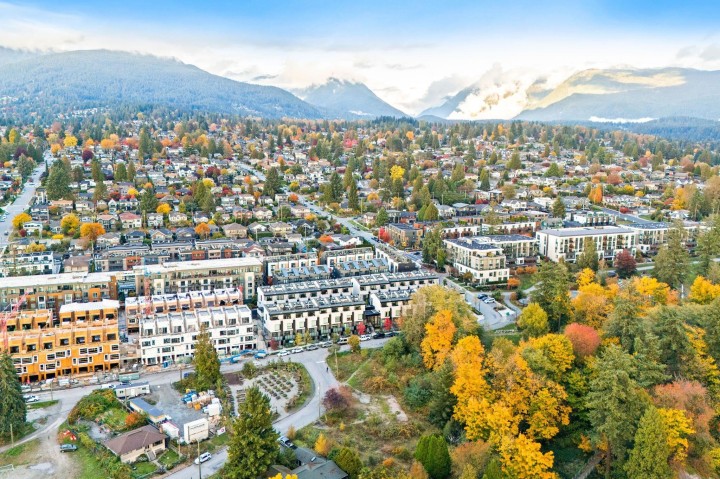 Photo 32 at 107 - 650 E 2nd Street, Lower Lonsdale, North Vancouver