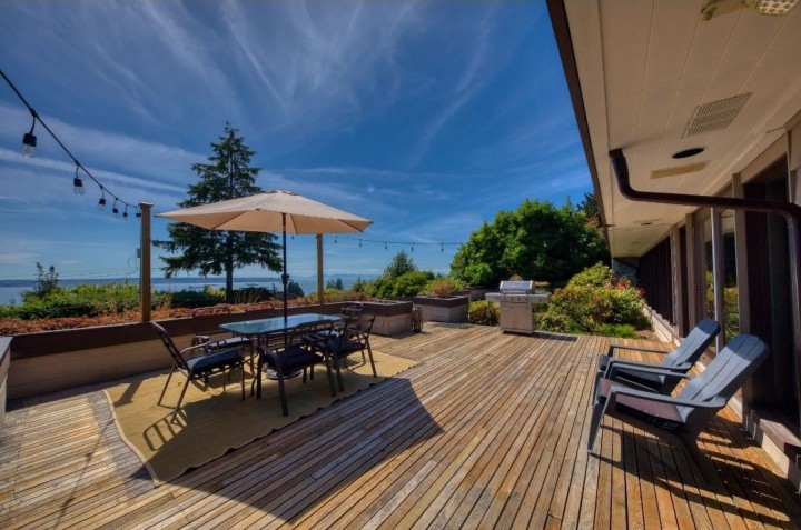 Photo 3 at 2233 Palmerston Avenue, Queens, West Vancouver