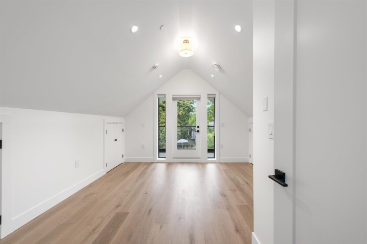 Photo 34 at 1 - 878 E 37 Avenue, Fraser VE, Vancouver East