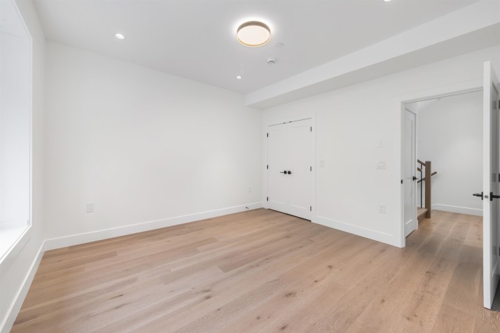 Photo 31 at 1 - 878 E 37 Avenue, Fraser VE, Vancouver East