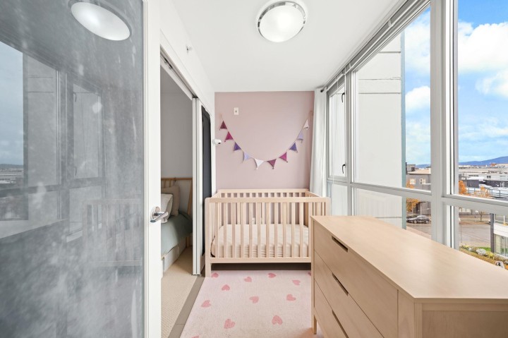 Photo 18 at 425 - 2008 Pine Street, False Creek, Vancouver West