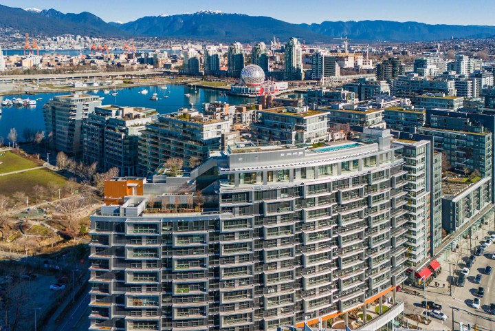 Photo 6 at 911 - 1768 Cook Street, False Creek, Vancouver West