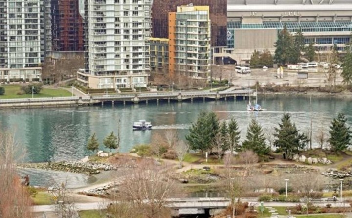 Photo 13 at 911 - 1768 Cook Street, False Creek, Vancouver West