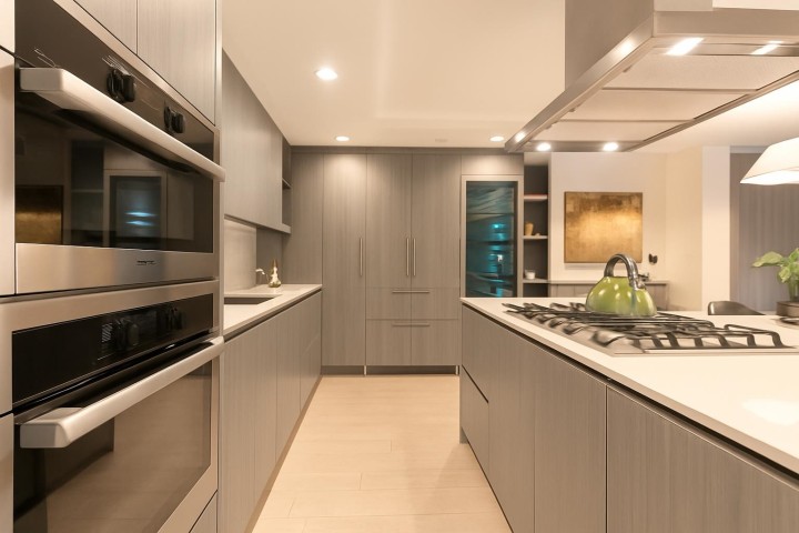 Photo 7 at 911 - 1768 Cook Street, False Creek, Vancouver West