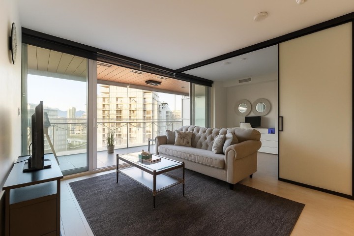 Photo 9 at 911 - 1768 Cook Street, False Creek, Vancouver West