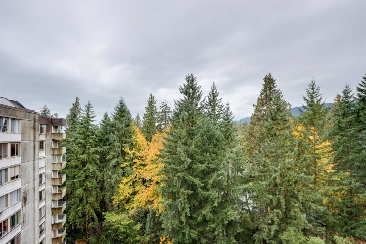 Photo 1 at 1212 - 2016 Fullerton Avenue, Pemberton NV, North Vancouver