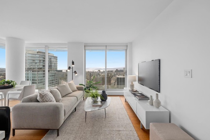 Photo 2 at 4202 - 777 Richards Street, Downtown VW, Vancouver West