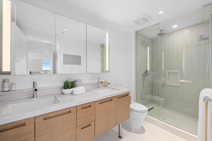 Photo 17 at 4202 - 777 Richards Street, Downtown VW, Vancouver West