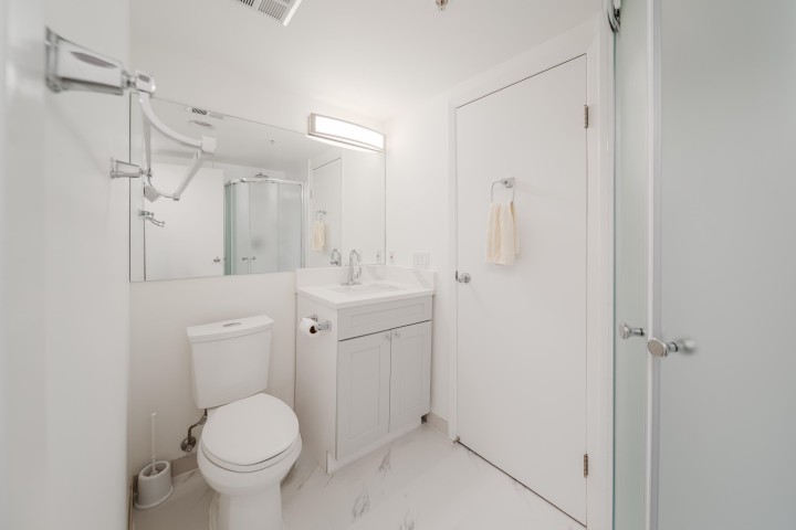 Photo 16 at 1808 - 1188 Howe Street, Downtown VW, Vancouver West