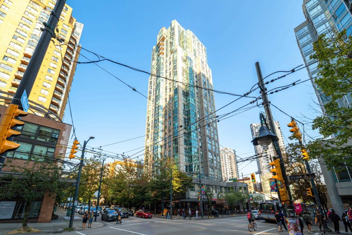 Photo 26 at 1808 - 1188 Howe Street, Downtown VW, Vancouver West