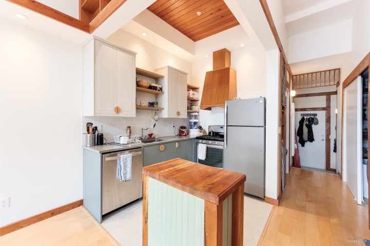 Photo 10 at 307 - 980 W 22nd Avenue, Cambie, Vancouver West