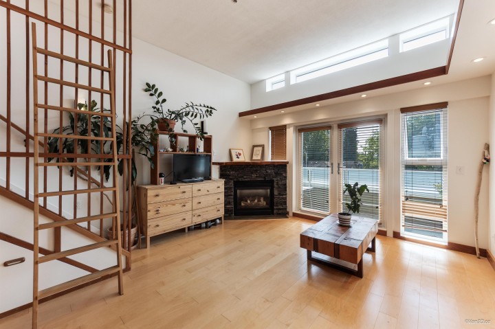 Photo 4 at 307 - 980 W 22nd Avenue, Cambie, Vancouver West