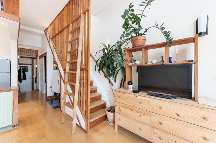 Photo 8 at 307 - 980 W 22nd Avenue, Cambie, Vancouver West