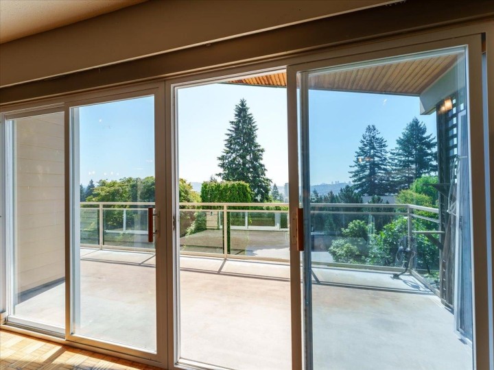 Photo 9 at 1228 Adderley Street, Calverhall, North Vancouver