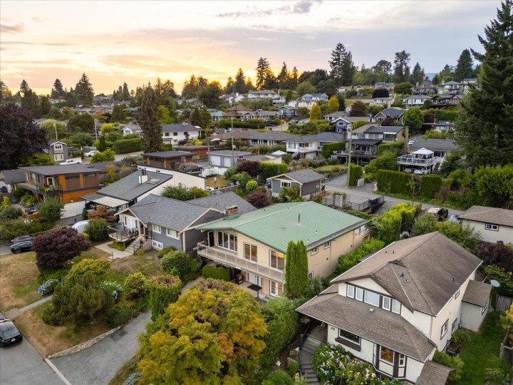 Photo 33 at 1228 Adderley Street, Calverhall, North Vancouver