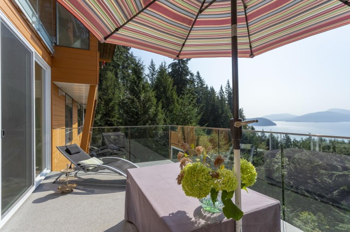 Photo 26 at 270 Mountain Drive, Lions Bay, West Vancouver