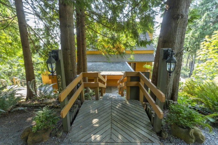 Photo 3 at 270 Mountain Drive, Lions Bay, West Vancouver