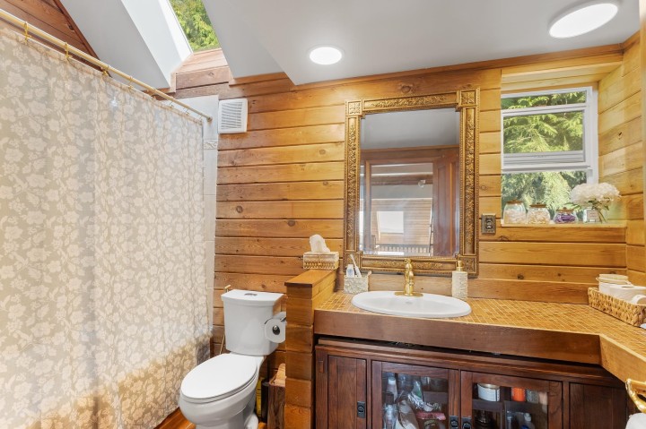 Photo 19 at 270 Mountain Drive, Lions Bay, West Vancouver