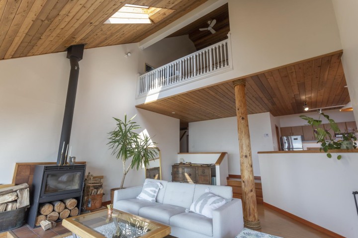 Photo 8 at 270 Mountain Drive, Lions Bay, West Vancouver