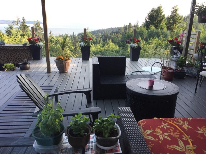 Photo 1 at 4582 Woodgreen Court, Cypress Park Estates, West Vancouver