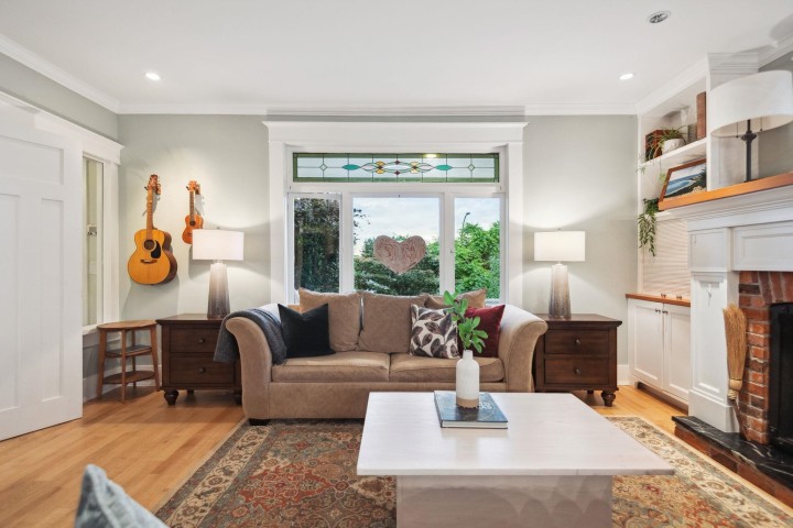 Photo 6 at 346 E 5th Street, Lower Lonsdale, North Vancouver